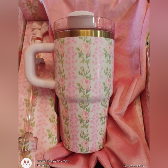 Stanley x LoveShackFancy Blooming Heirloom 20oz BNIB - In Hand Ships Fast - Picture 2 of 5